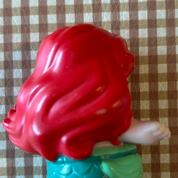 Fisher Price Little People Princess Ariel Little Mermaid toy - Picture 4 of 8